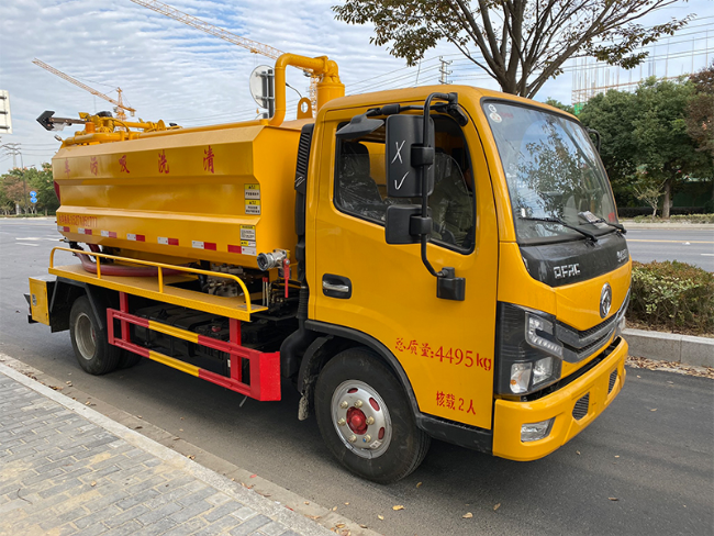 泰州清洗吸污车